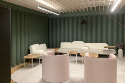 How to Reduce Echoes in a Room?